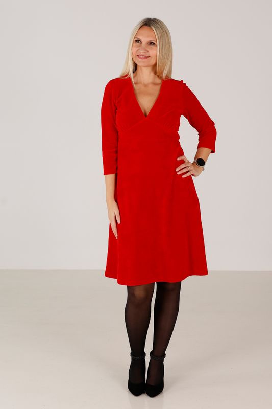 Hildur röd velurklänning