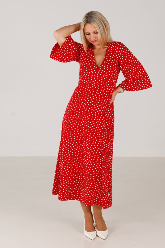 Babette rödvit hjärtklänning