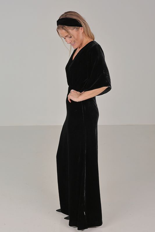 Arianna svart eksklusiv klänning i silkevelour 