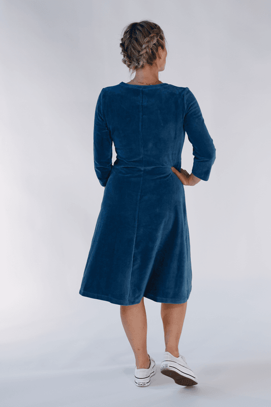Elli petrol blå klänning babycord 