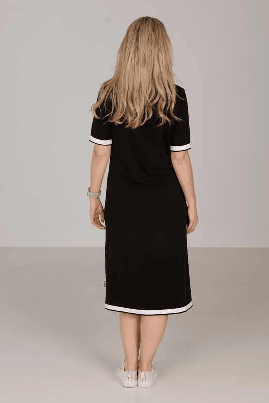 Ine svart sporty bambu klänning 