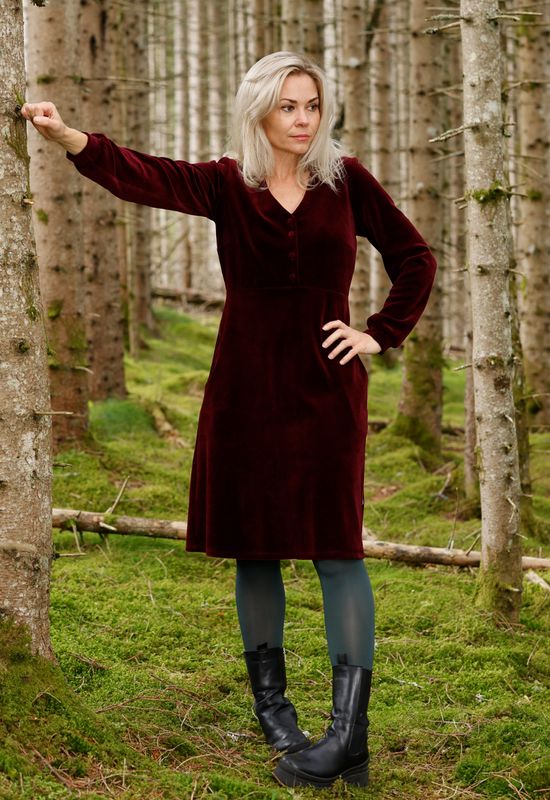 Janka bordeaux velourklänning