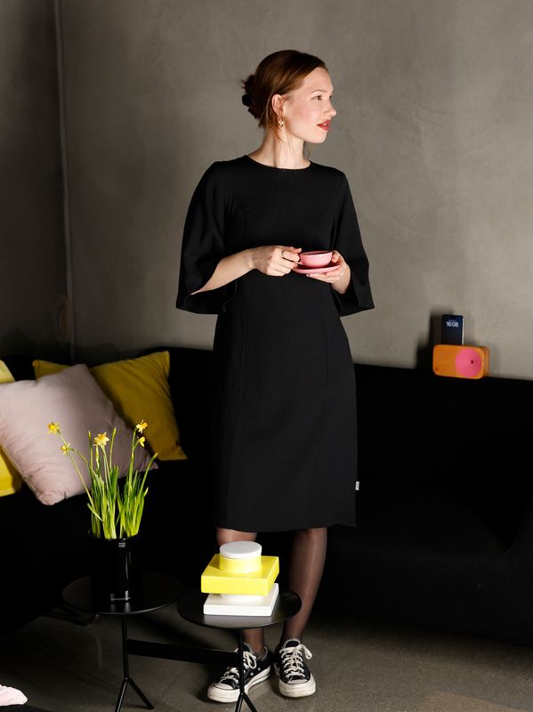 Perdy svart klänning