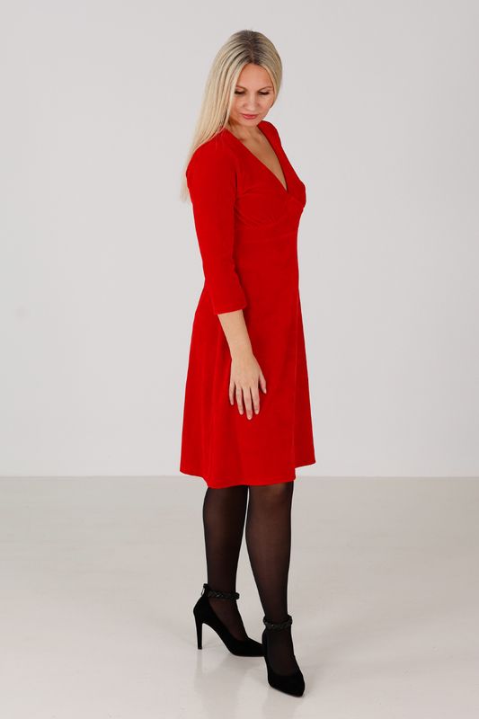 Hildur röd velurklänning