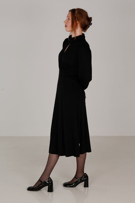 Bilie svart fin klänning 