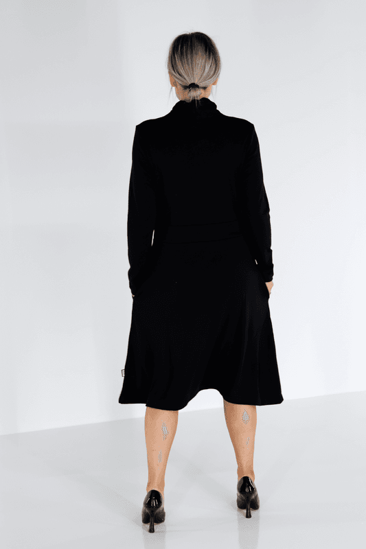 Kathrine svart merinoull klänning
